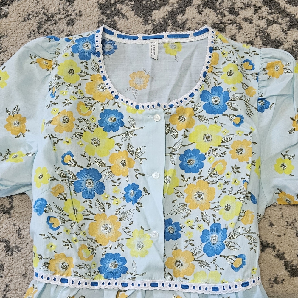 Vintage 1970s Blue And Yellow‎ Floral Maxi Housedress - Picture 2 of 4